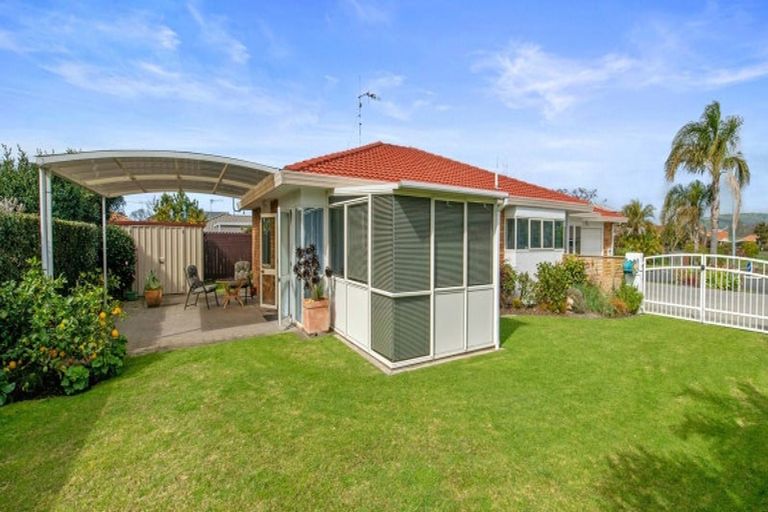 Photo of property in 54 Russley Drive, Mount Maunganui, 3116