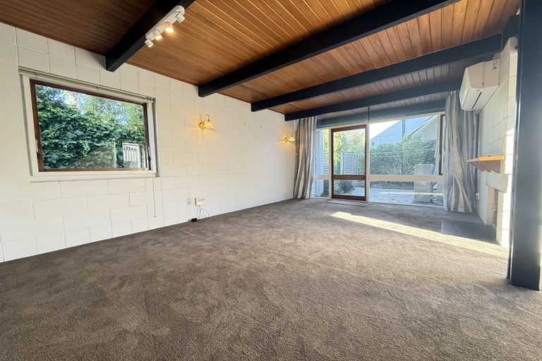 Photo of property in 2/557 Gloucester Street, Linwood, Christchurch, 8011
