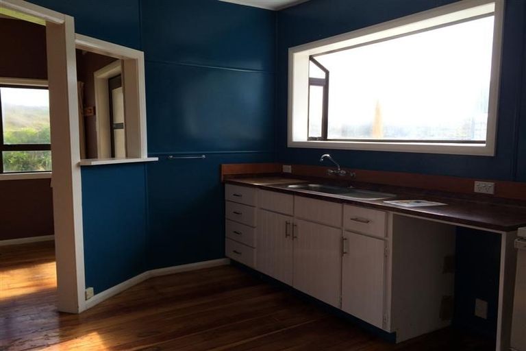 Photo of property in 5 Marine Parade South, Foxton Beach, Foxton, 4815