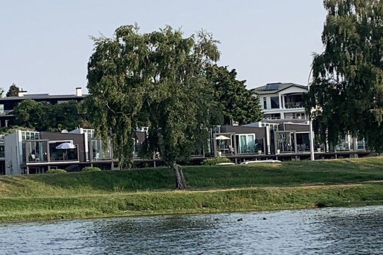 Photo of property in Bayview Apartments, 4/362 Lake Terrace, Two Mile Bay, Taupo, 3330