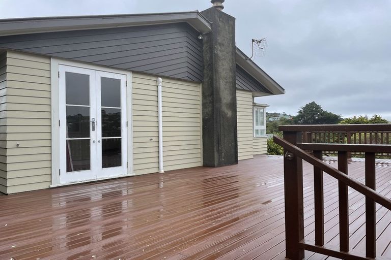 Photo of property in 31 Lynda Avenue, Paparangi, Wellington, 6037