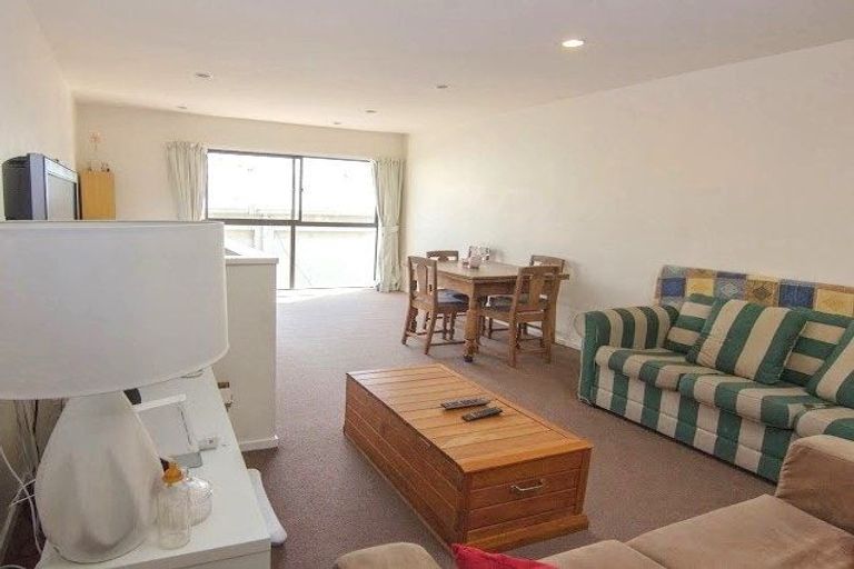 Photo of property in 6/7 Hall Avenue, Newtown, Wellington, 6021