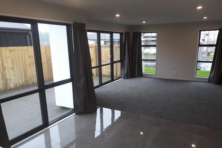 Photo of property in 23 Perendale Street, Belfast, Christchurch, 8051