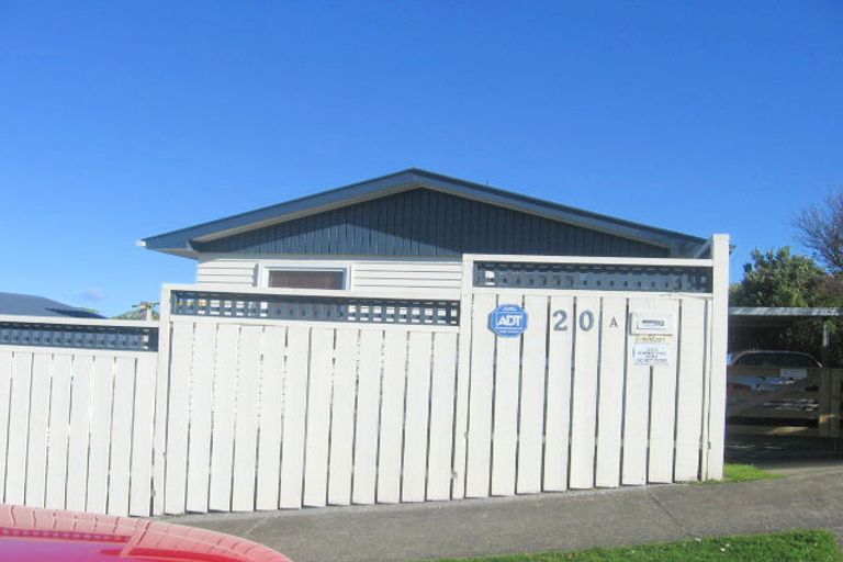 Photo of property in 20a Eastview Grove, Normandale, Lower Hutt, 5010