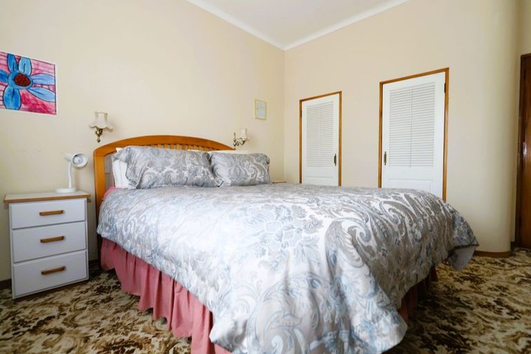 Photo of property in 11 Craig Street, Stratford, 4332