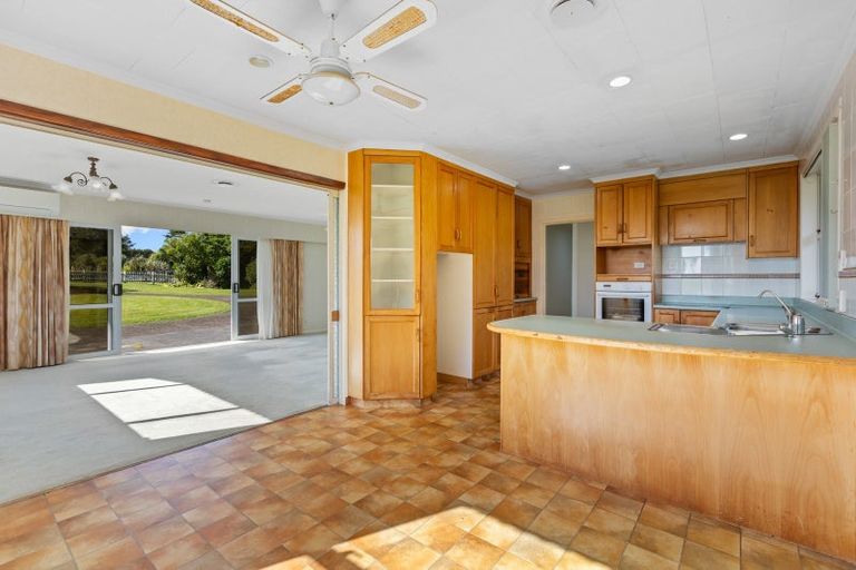 Photo of property in 2133 Wiremu Road, Newall, New Plymouth, 4381