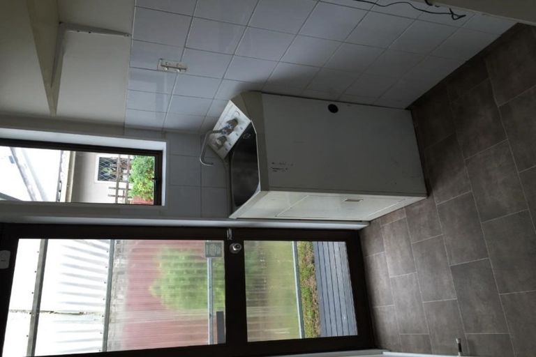 Photo of property in 39 Randolph Street, Woolston, Christchurch, 8062