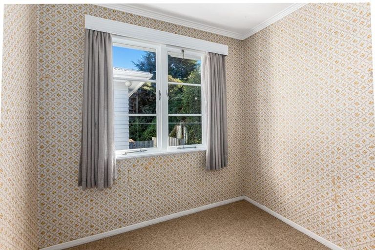 Photo of property in 15 Kiriwai Road, Paremata, Porirua, 5024