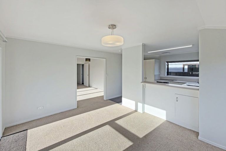 Photo of property in 502a Grove Road, Mayfair, Hastings, 4122