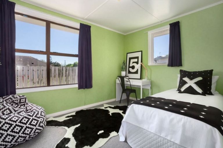 Photo of property in 87 Te Pene Avenue, Titahi Bay, Porirua, 5022