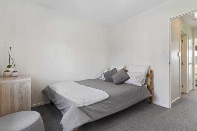 Photo of property in 8 Jabuka Street, Glen Eden, Auckland, 0602