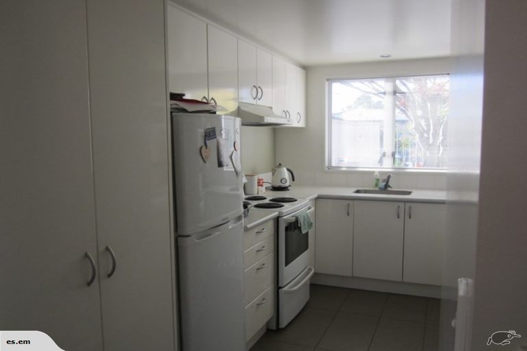 Photo of property in 1/53 Champion Street, Edgeware, Christchurch, 8013
