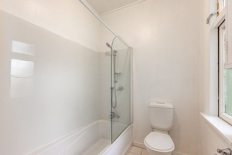 Photo of property in 61 Mount Pleasant Road, Aro Valley, Wellington, 6012