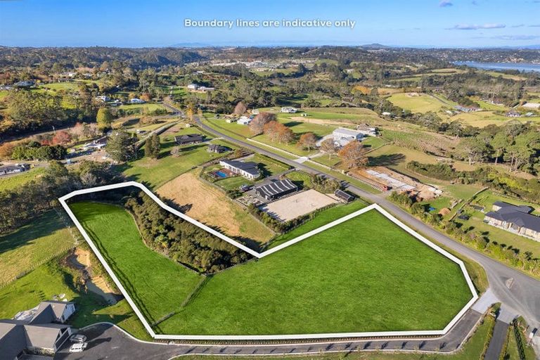 Photo of property in 20 Diamond Lane, Riverhead, Albany, 0793