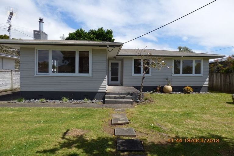 Photo of property in 106 Lancaster Road, Beach Haven, Auckland, 0626