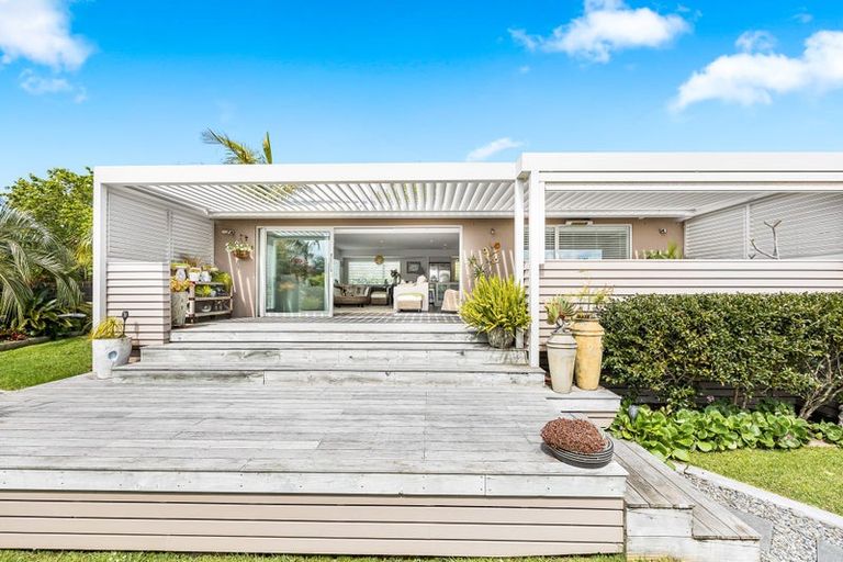 Photo of property in 1/24 Clifton Road, Hauraki, Auckland, 0622