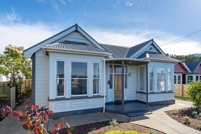 Photo of property in 7 Rugby Street, Saint Kilda, Dunedin, 9012