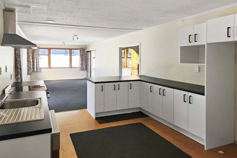 Photo of property in 745 Fergusson Drive, Elderslea, Upper Hutt, 5018