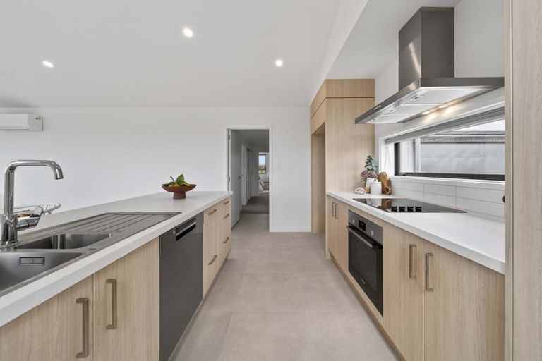Photo of property in 12 Mayfield Lane, Bethlehem, Tauranga, 3110
