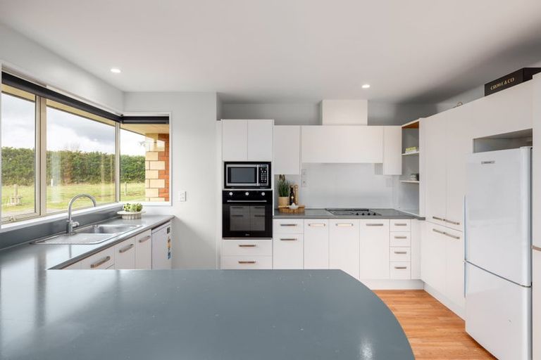 Photo of property in 1465 South Eyre Road, Swannanoa, 7476