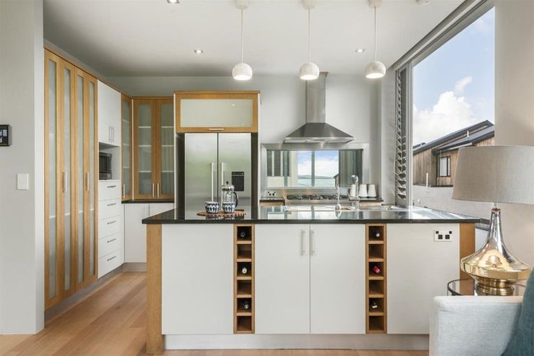 Photo of property in 22b Beach Road, Castor Bay, Auckland, 0620