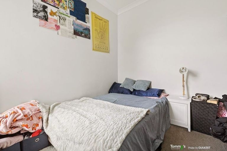 Photo of property in 23 Elizabeth Street, Mount Victoria, Wellington, 6011