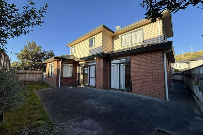 Photo of property in 69a Amesbury Drive, Churton Park, Wellington, 6037