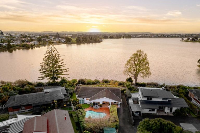 Photo of property in 132a Pembroke Street, Hamilton Lake, Hamilton, 3204