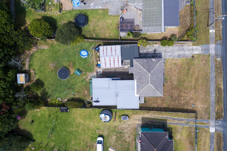 Photo of property in 16 Flanagan Road, Drury, 2113