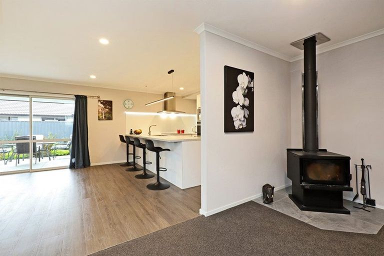 Photo of property in 15 Horton Close, Frimley, Hastings, 4120