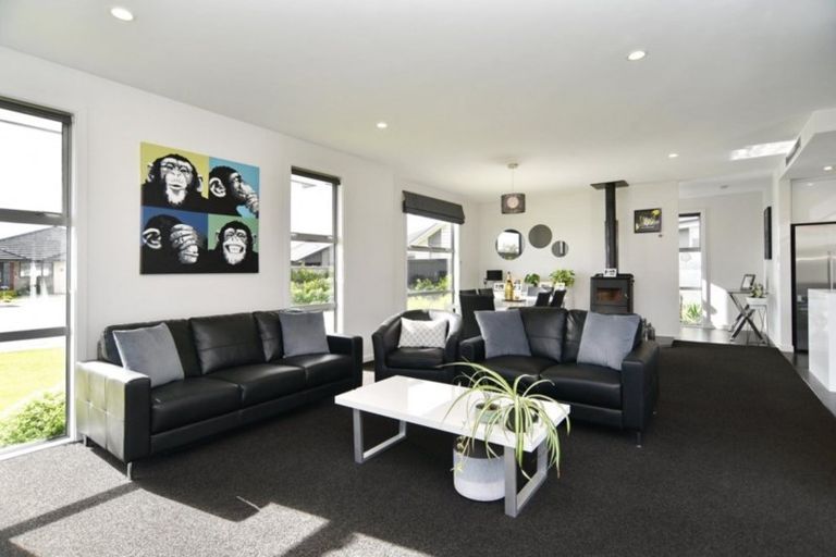 Photo of property in 6 Crampton Close, Kaiapoi, 7630