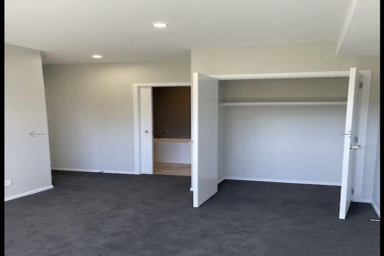 Photo of property in 3 Kopua Place, Whitby, Porirua, 5024