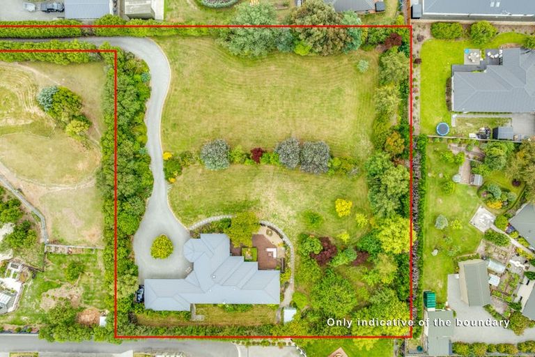 Photo of property in 15 Jozecom Place, Rolleston, 7614