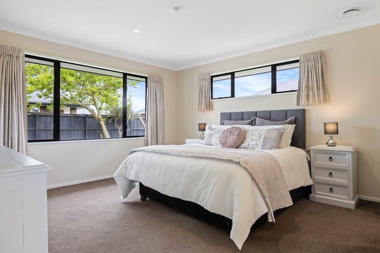 Photo of property in 100 Courtenay Drive, Kaiapoi, 7630