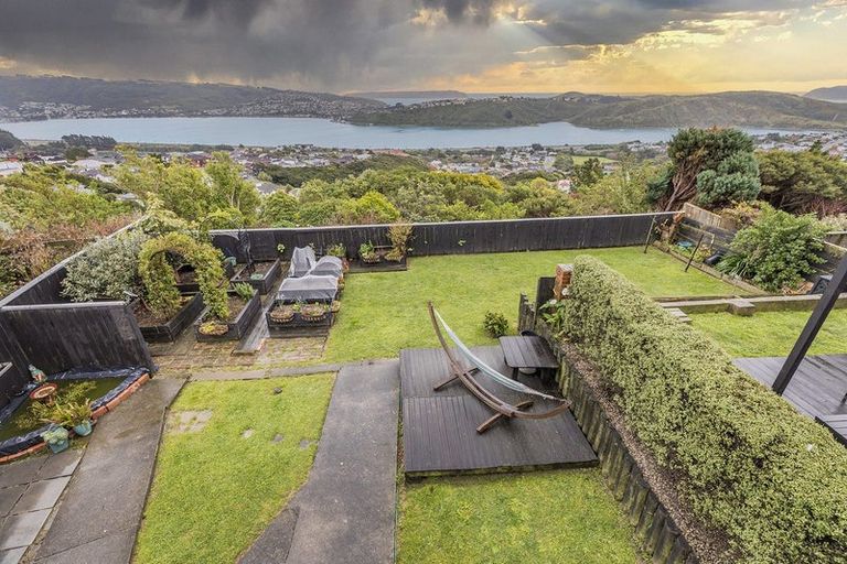 Photo of property in 128 Conclusion Street, Ascot Park, Porirua, 5024