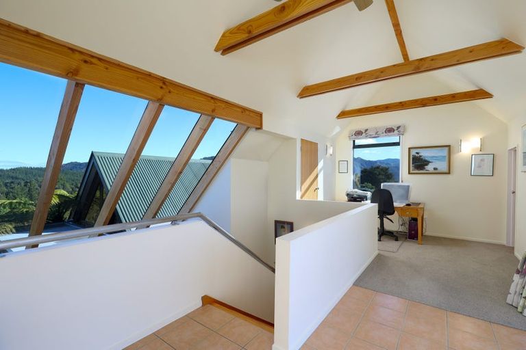 Photo of property in 102 Tokongawa Drive, Kaiteriteri, Motueka, 7197