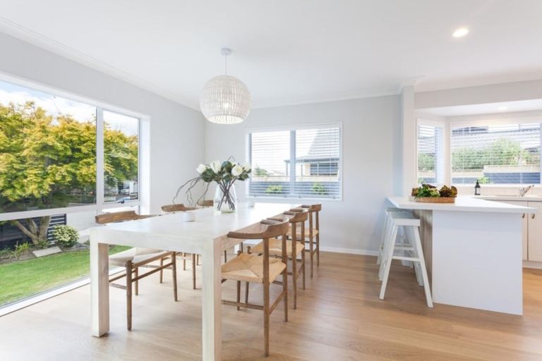 Photo of property in 12 Berwick Place, Mount Maunganui, 3116