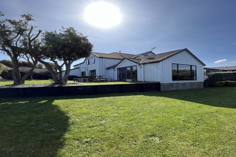 Photo of property in 66 Joseph Banks Drive, Whitby, Porirua, 5024