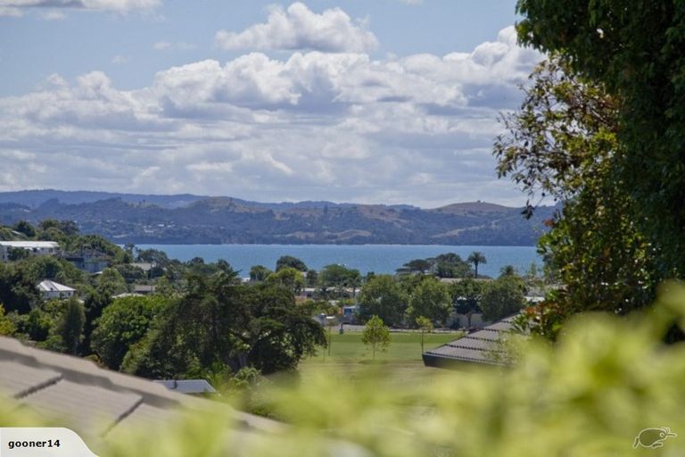 Photo of property in 22 Palmgreen Court, Stanmore Bay, Whangaparaoa, 0932