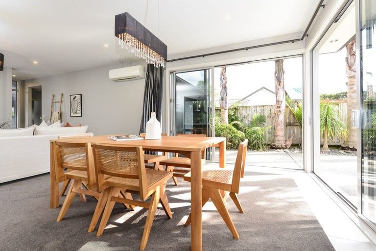 Photo of property in 12 The Rocks, Flagstaff, Hamilton, 3210