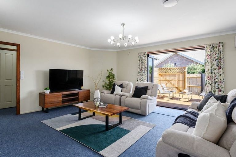 Photo of property in 14a Poaka Avenue, Dinsdale, Hamilton, 3204