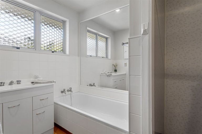 Photo of property in 1 Church Street, Amberley, 7410
