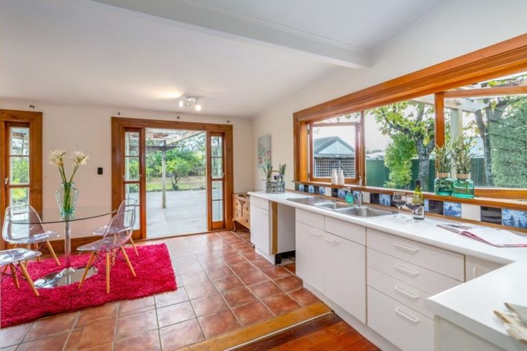 Photo of property in 234 Main Street, Greytown, 5712