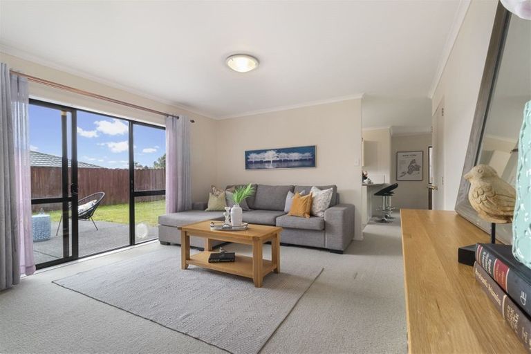 Photo of property in 6 Edingale Court, Flat Bush, Auckland, 2019
