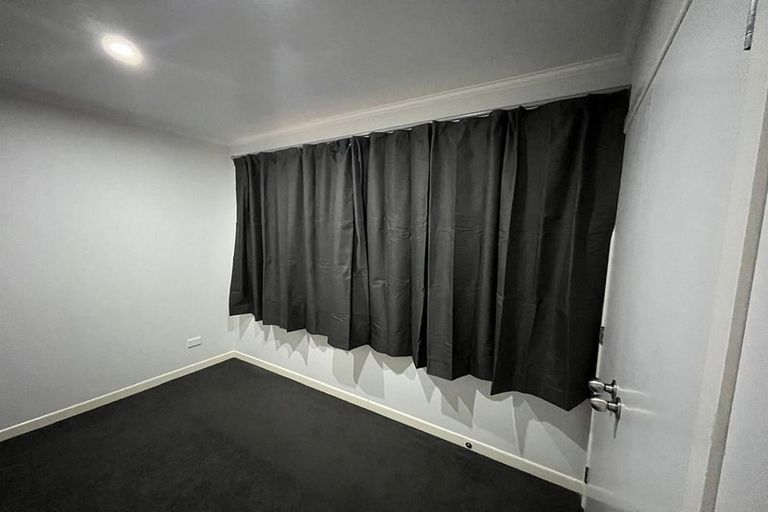 Photo of property in 27 Alma Crescent, Papakura, 2110