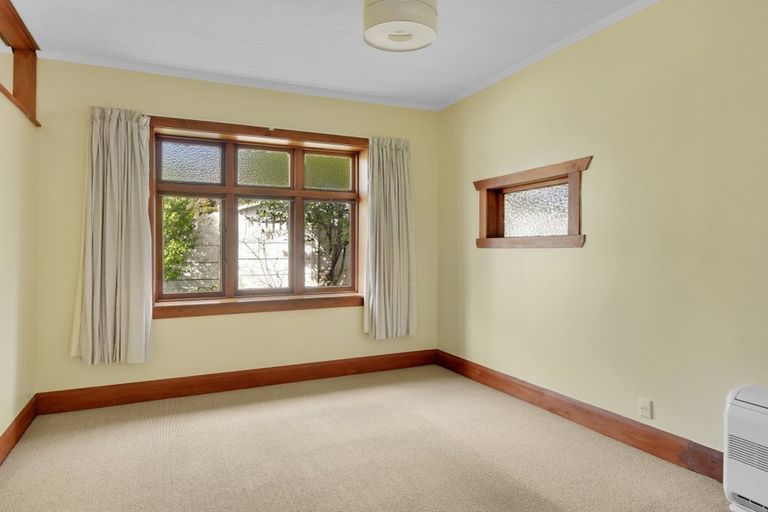 Photo of property in 30 Waimea Road, Nelson South, Nelson, 7010