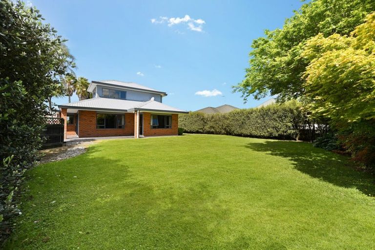 Photo of property in 17 Montrose Crescent, Huntington, Hamilton, 3210