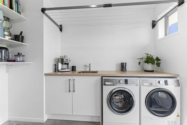 Photo of property in 210 Maude Road, Kaimiro, New Plymouth, 4371