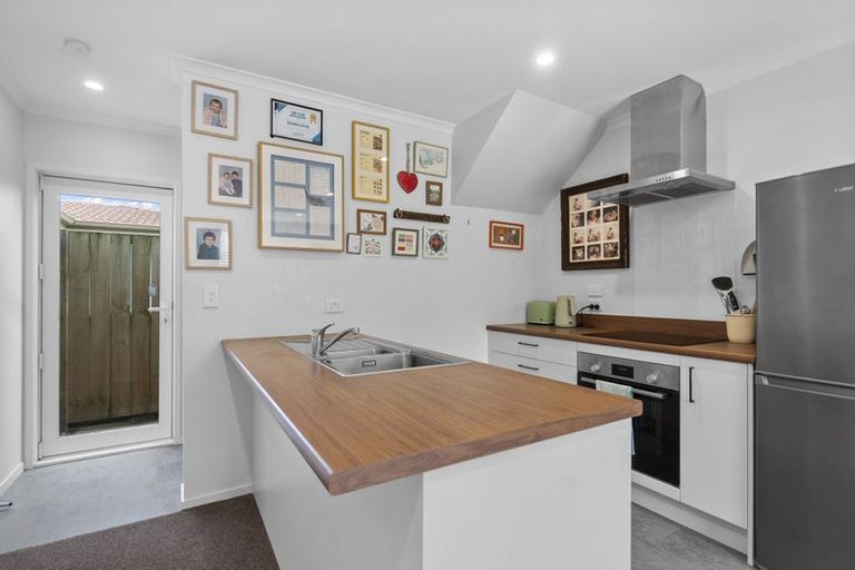 Photo of property in 10/10 Burrows Place, Frankton, Hamilton, 3204