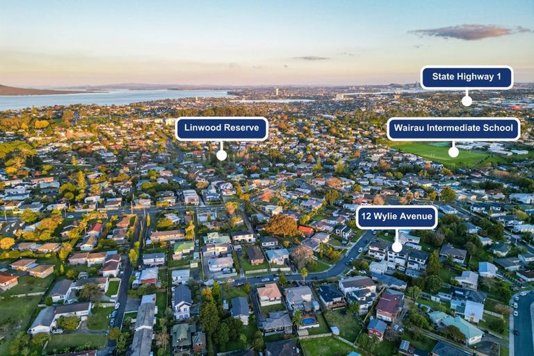 Photo of property in 12c Wylie Avenue, Sunnynook, Auckland, 0620